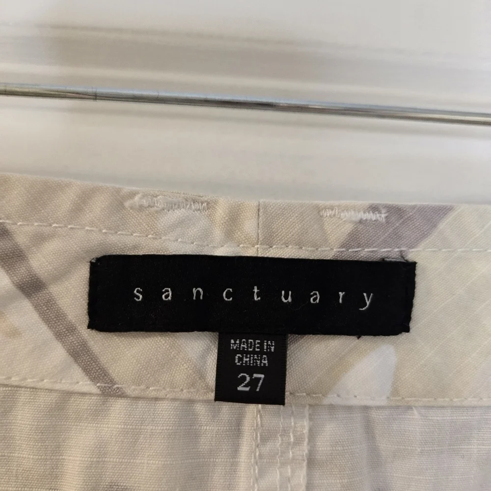 SANCTUARY White and Gray Camouflage Mini Skirt 100% Cotton Size 27